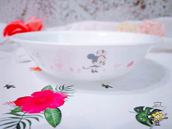 康寧餐具50週年迪士尼款 (18).jpg