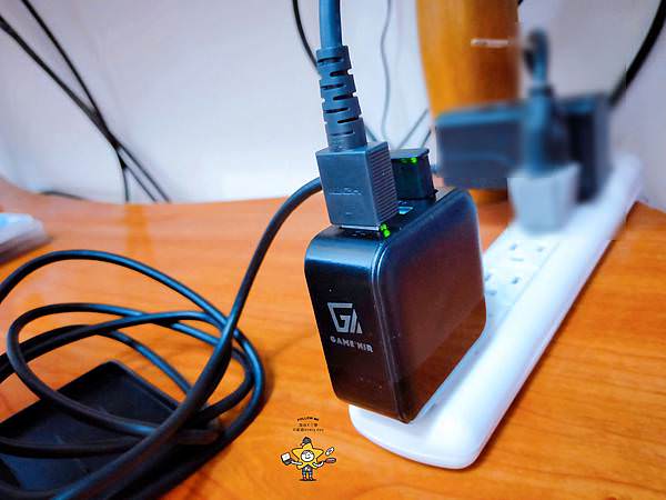 Switch充電轉接座 (18).jpg