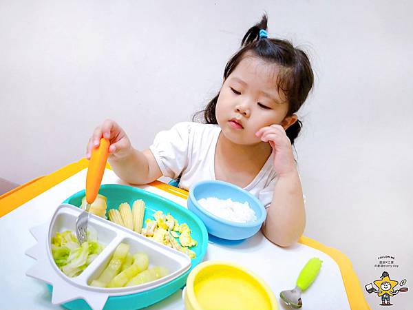 Monee矽膠餐具Allbarm韓米歐爸 (25).jpg