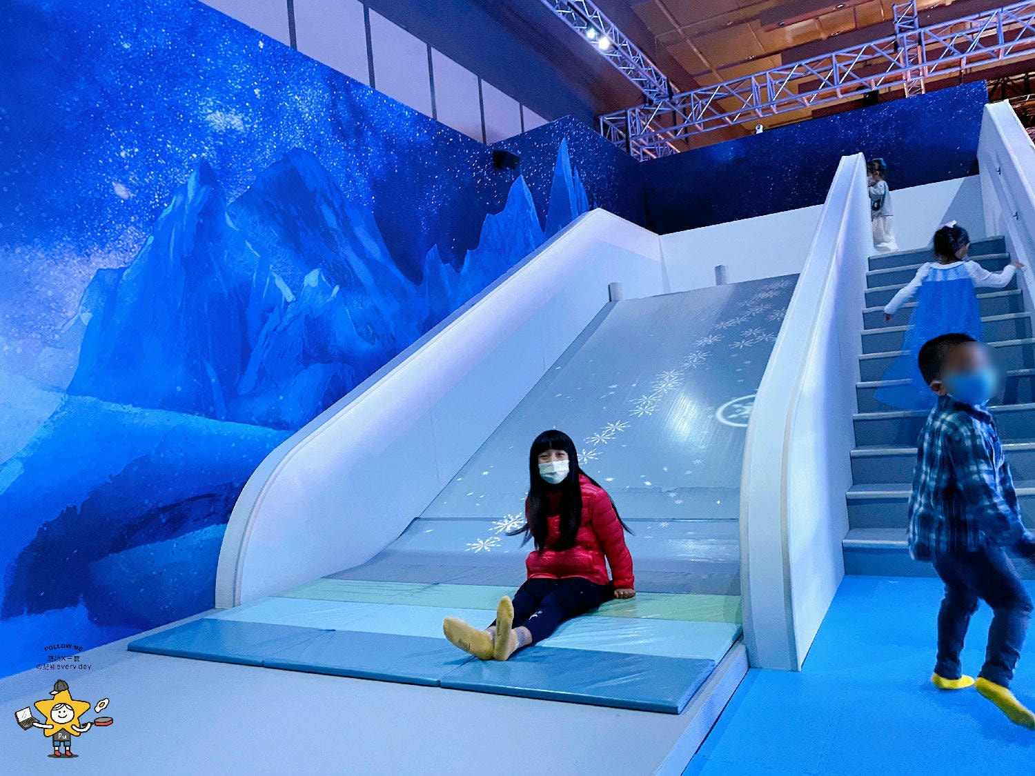 冰雪奇緣夢幻特展台北站 (5).jpg