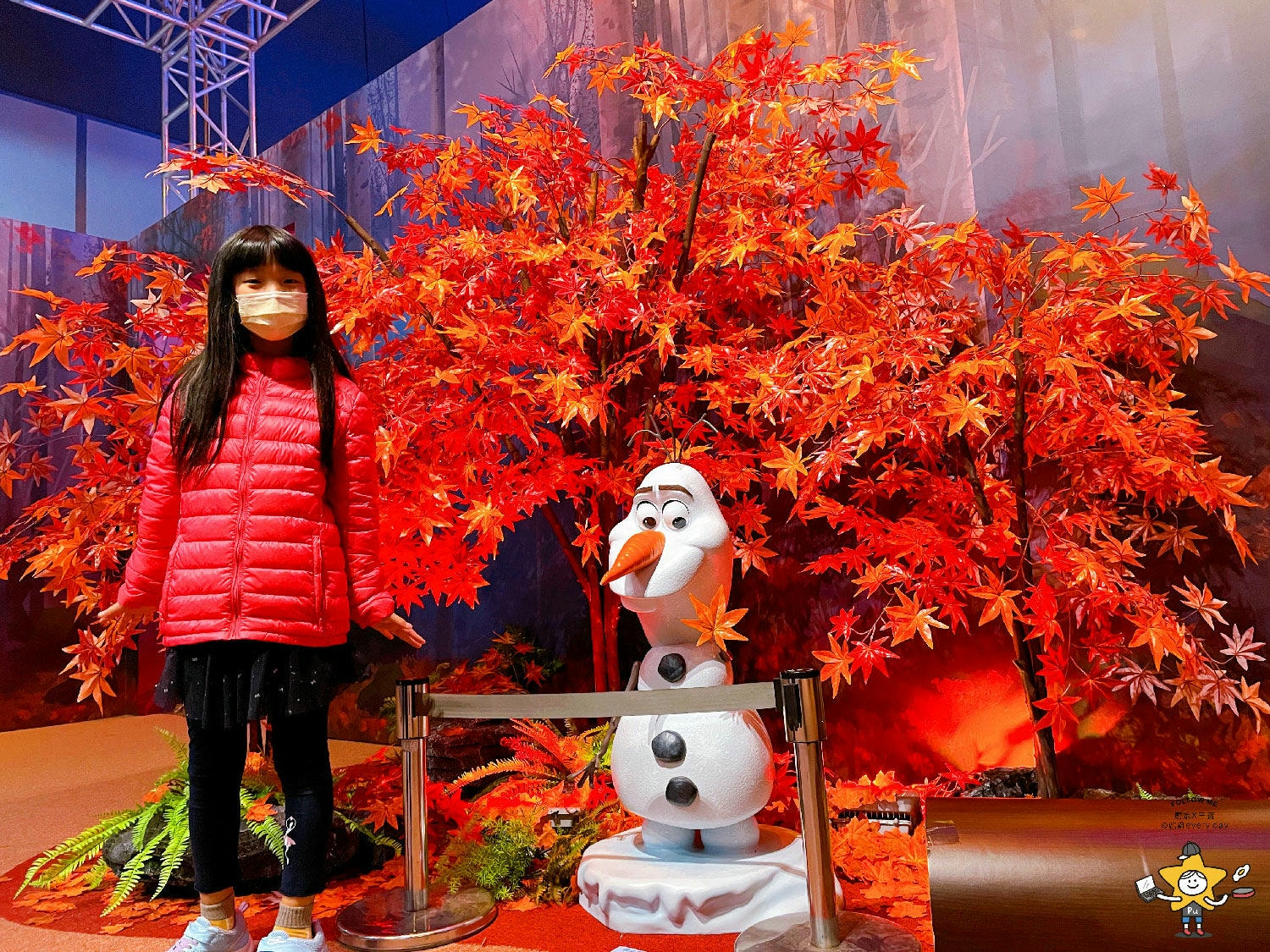 冰雪奇緣夢幻特展台北站 (10).jpg