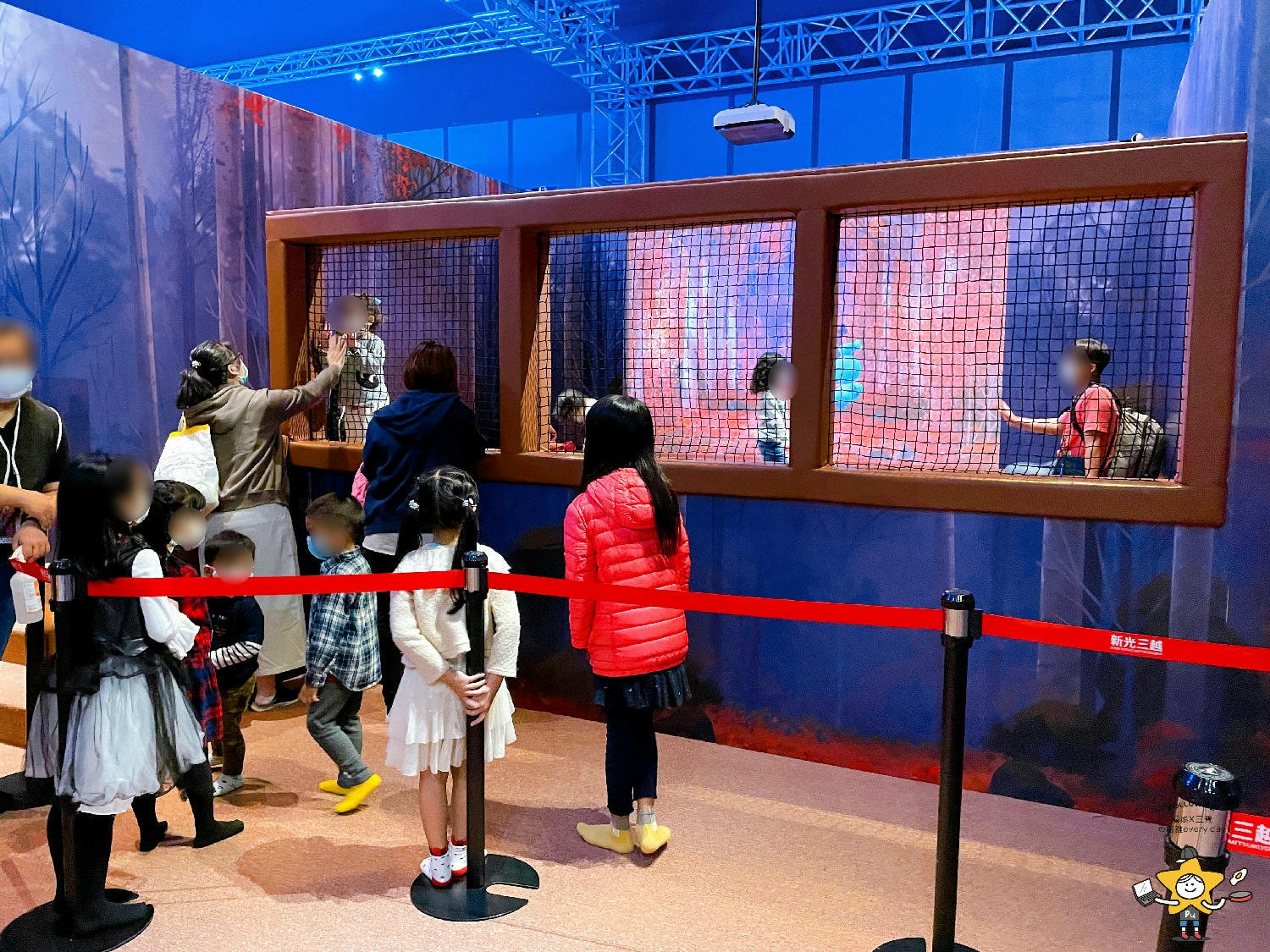 冰雪奇緣夢幻特展台北站 (12).jpg
