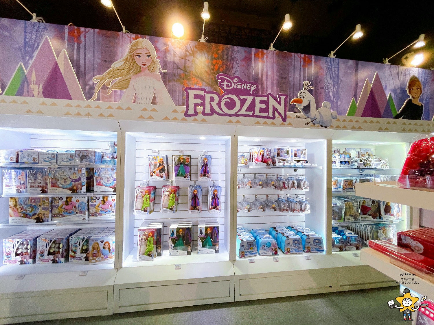冰雪奇緣夢幻特展台北站 (33).jpg