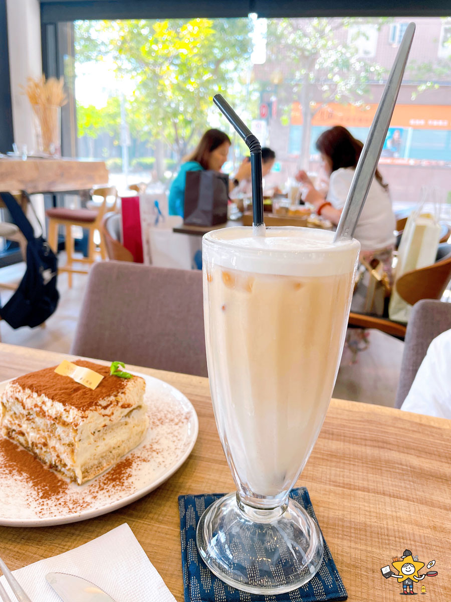 波赫士領地精品咖啡館|台北平日不限時餐廳推薦 / 早午餐、甜點與精品咖啡一次滿足 - 第26張圖 波赫士領地精品咖啡館|台北平日不限時餐廳推薦 / 早午餐、甜點與精品咖啡一次滿足