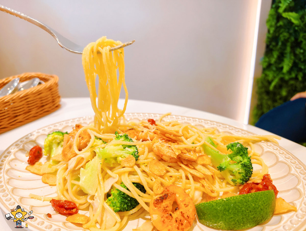 台北信義區美食|Engolili 英格莉莉輕食館 統一時代店 花園秘境雙人套餐太夢幻! 義大利麵、燉飯、甜點一次滿足 - 第11張圖 台北信義區美食|Engolili 英格莉莉輕食館 統一時代店 花園秘境雙人套餐太夢幻! 義大利麵、燉飯、甜點一次滿足